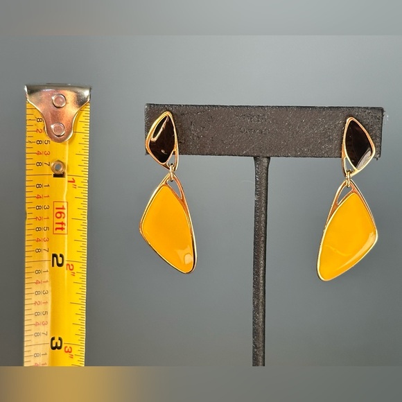 Avon Gold & Black Geometric Post Earrings Old Money Steelers Grandmacore - Picture 4 of 4